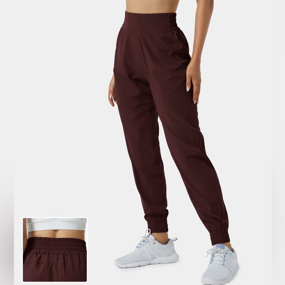 NWT Halara High Waisted Elastic Waistband Hiking Joggers - Picture 2 of 15